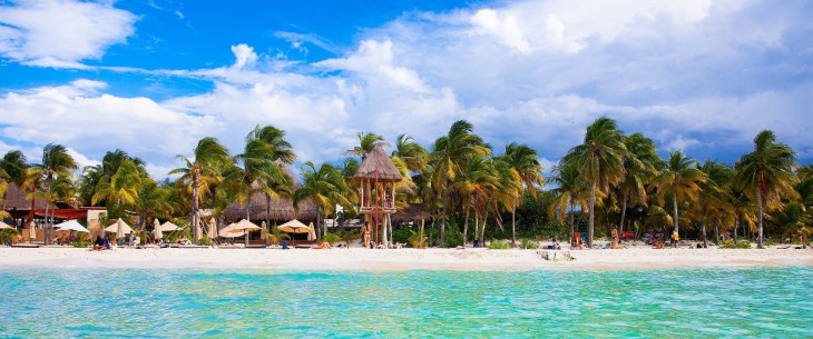 traveling-to-cancun