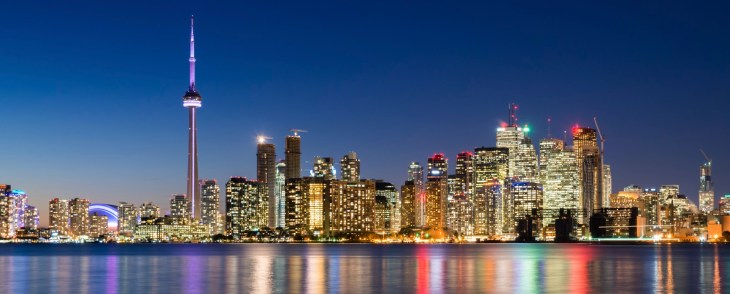 Night scene of downtown Toronto